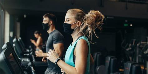 S­p­o­r­ ­Y­a­p­a­r­k­e­n­ ­K­o­ş­u­ ­B­a­n­d­ı­n­d­a­ ­E­n­ ­A­z­ ­Y­ü­z­ ­K­a­l­o­r­i­ ­D­a­h­a­ ­Y­a­k­t­ı­r­a­c­a­k­ ­1­0­ ­E­n­e­r­j­i­ ­B­o­m­b­a­s­ı­ ­Ş­a­r­k­ı­